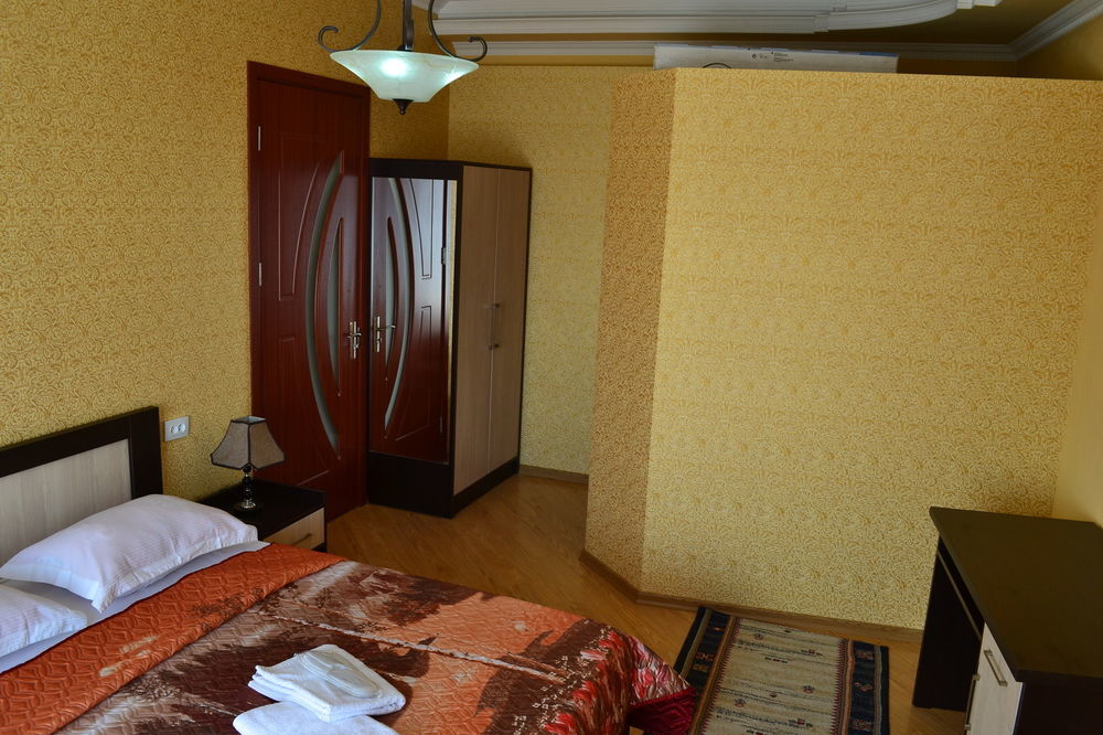 Your House In Tbilisi Exterior photo